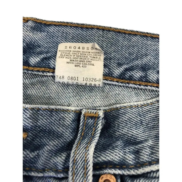 Vintage Levis 560 Mens Loose Fit Tapered Leg Medium Wash Denim Jeans 31x32 - Picture 7 of 8